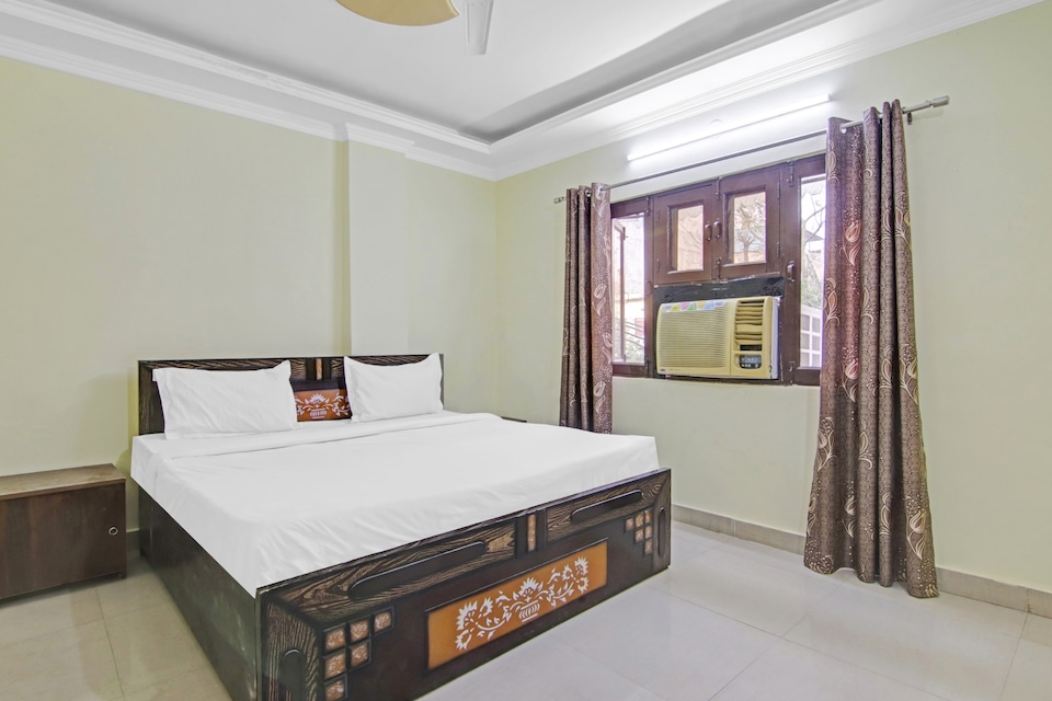 OYO Hotel Unwind Near Dwarka Metro Station, Dwarka Delhi, Delhi