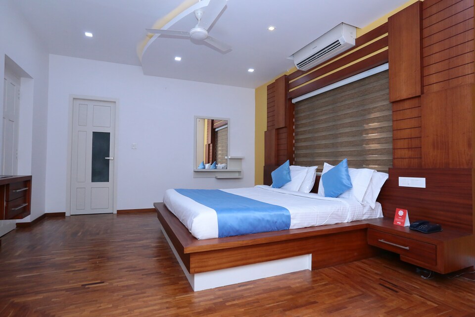 OYO 10548 Hotel Palm Corniche, Calicut Railway Station, Calicut