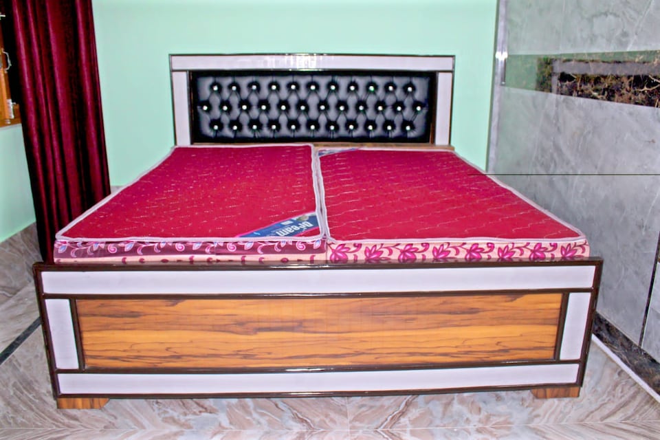 OYO Aasha Mannat Guest House, Shahjahanpur, Shahjahanpur