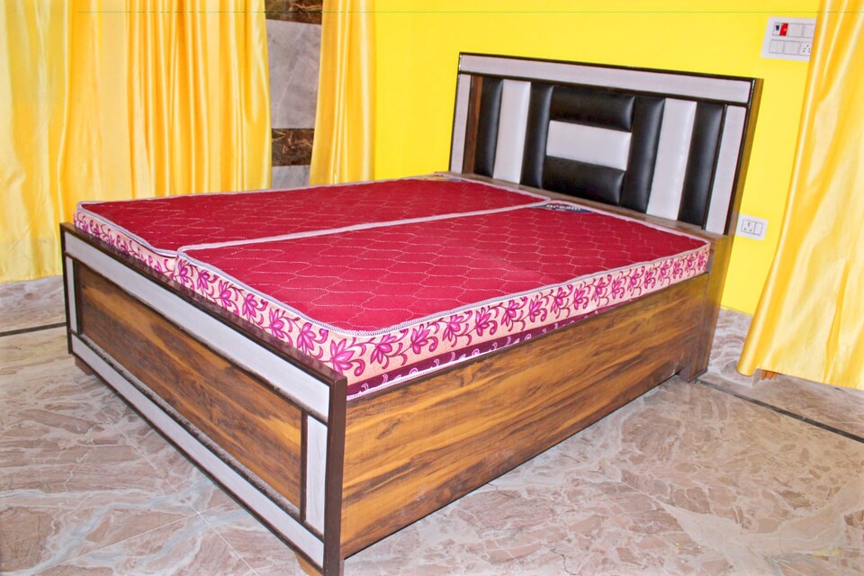 OYO Aasha Mannat Guest House, Shahjahanpur, Shahjahanpur