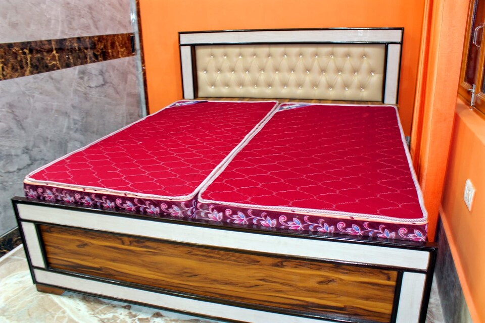 OYO Aasha Mannat Guest House, Shahjahanpur, Shahjahanpur
