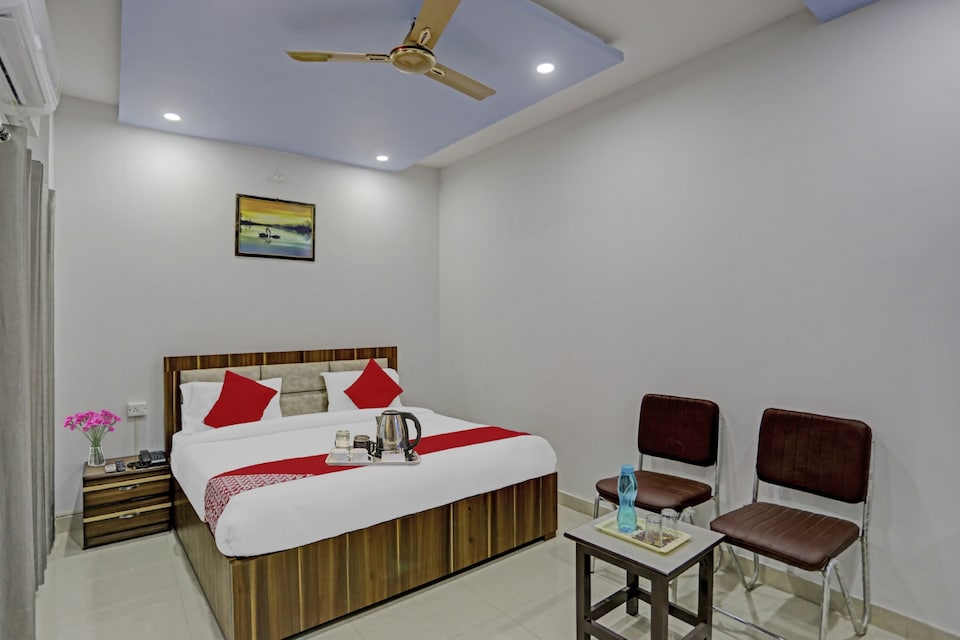 OYO Hotel Sudarshan, Civil Lines Bareilly, Bareilly