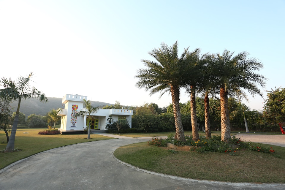 OYO 11338 Mangar Farm House 3BHK, Faridabad, Faridabad