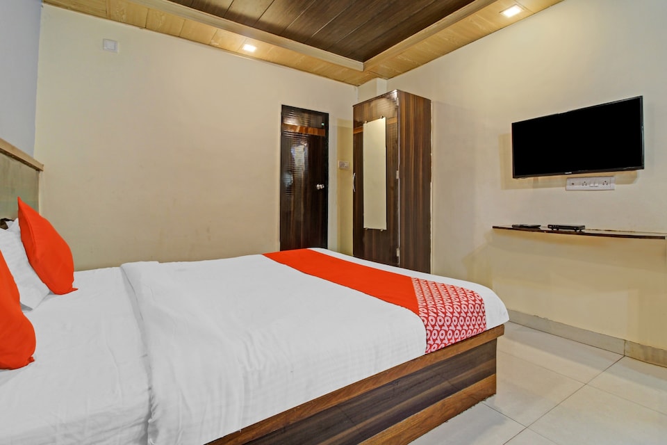 OYO Flagship 87535 Hotel Shree Mahalaxmi, Lonavala, Lonavala