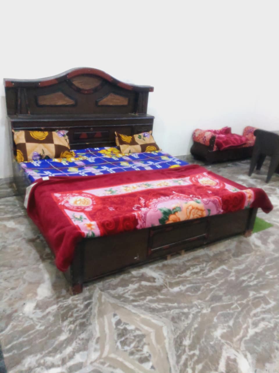 OYO Krishna Restaurant And Hotel, Corporate Complex, Agra