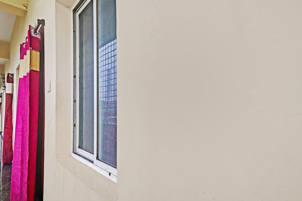 Hotel O Sree Krishna , Kukatpally, Hyderabad