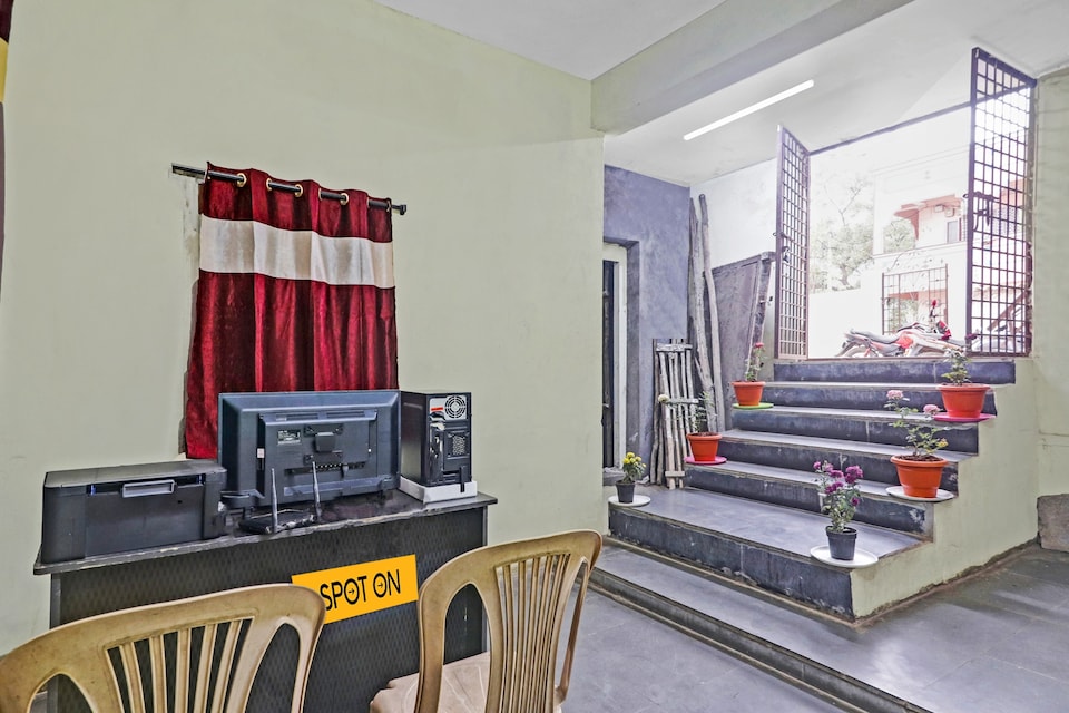 Hotel O Sree Krishna , Kukatpally, Hyderabad