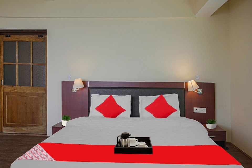 Capital O Hotel Dechen Villa, Gangtok, Gangtok
