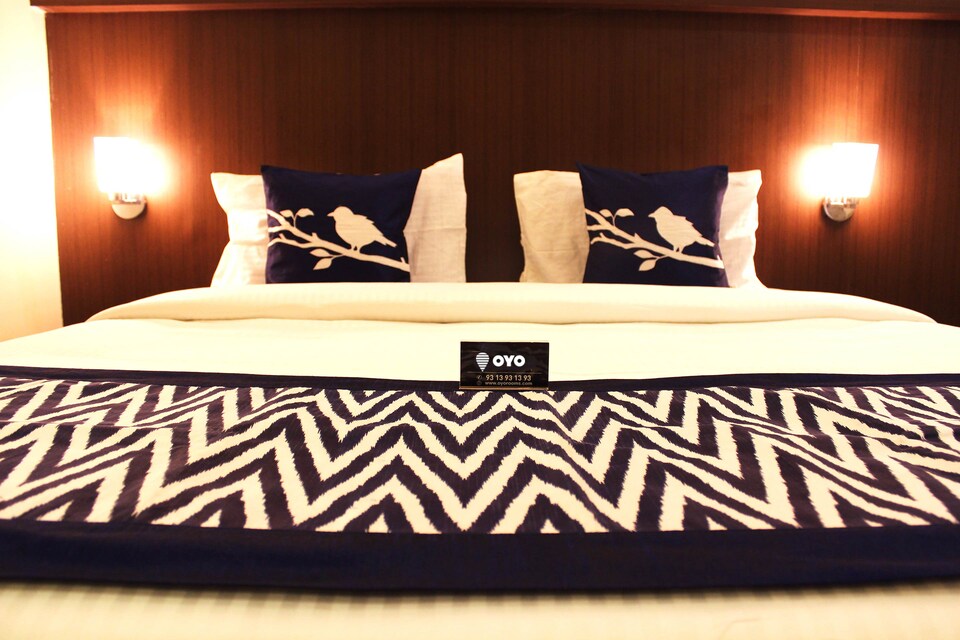 OYO 1426 Hotel Travel Inn, Dharwad, Hubli-Dharwad