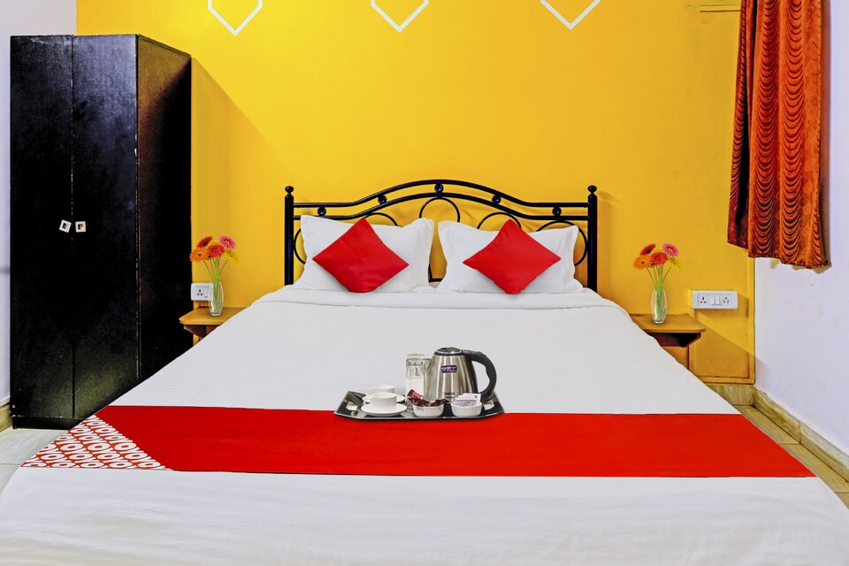 OYO Flagship 87702 Hotel Elvin Place, Calangute Goa, Goa