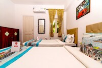 OYO Hotel Mayfair 1 Near Immaculate Conception Church