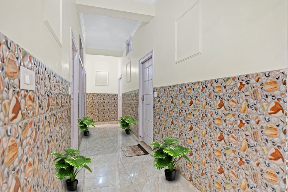 Hotel O Vasudev Inn, Bhimtal, Nainital, Nainital