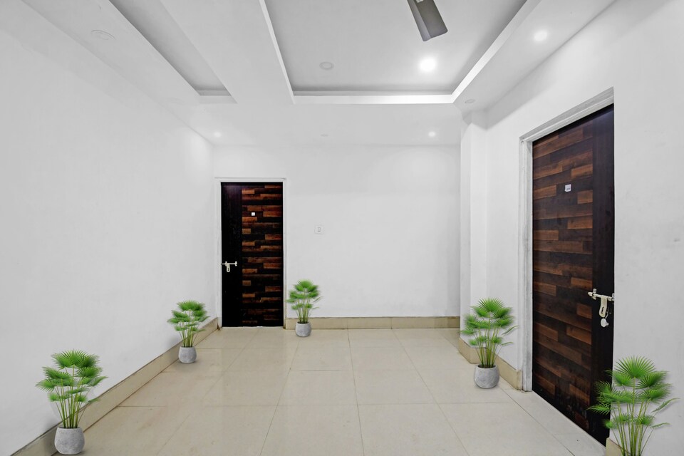 Live on new code KOL2950, VIP Road Kolkata, Kolkata