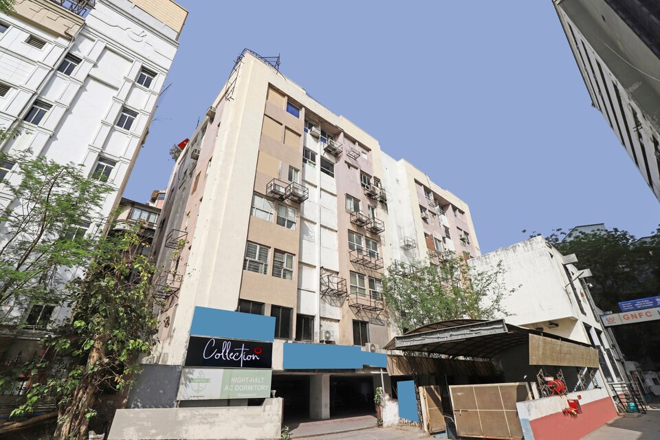 Collection O Hotel Relax, Satellite-Prahlad Nagar Ahmedabad, Ahmedabad