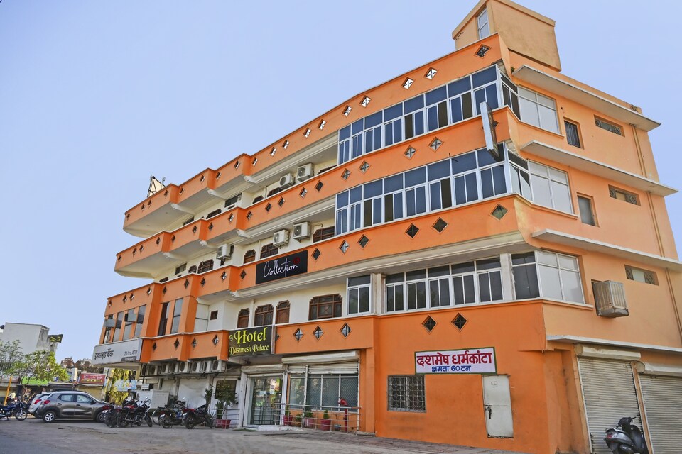 Collection O 87795 Hotel Dashmesh Palace, Satna, Satna