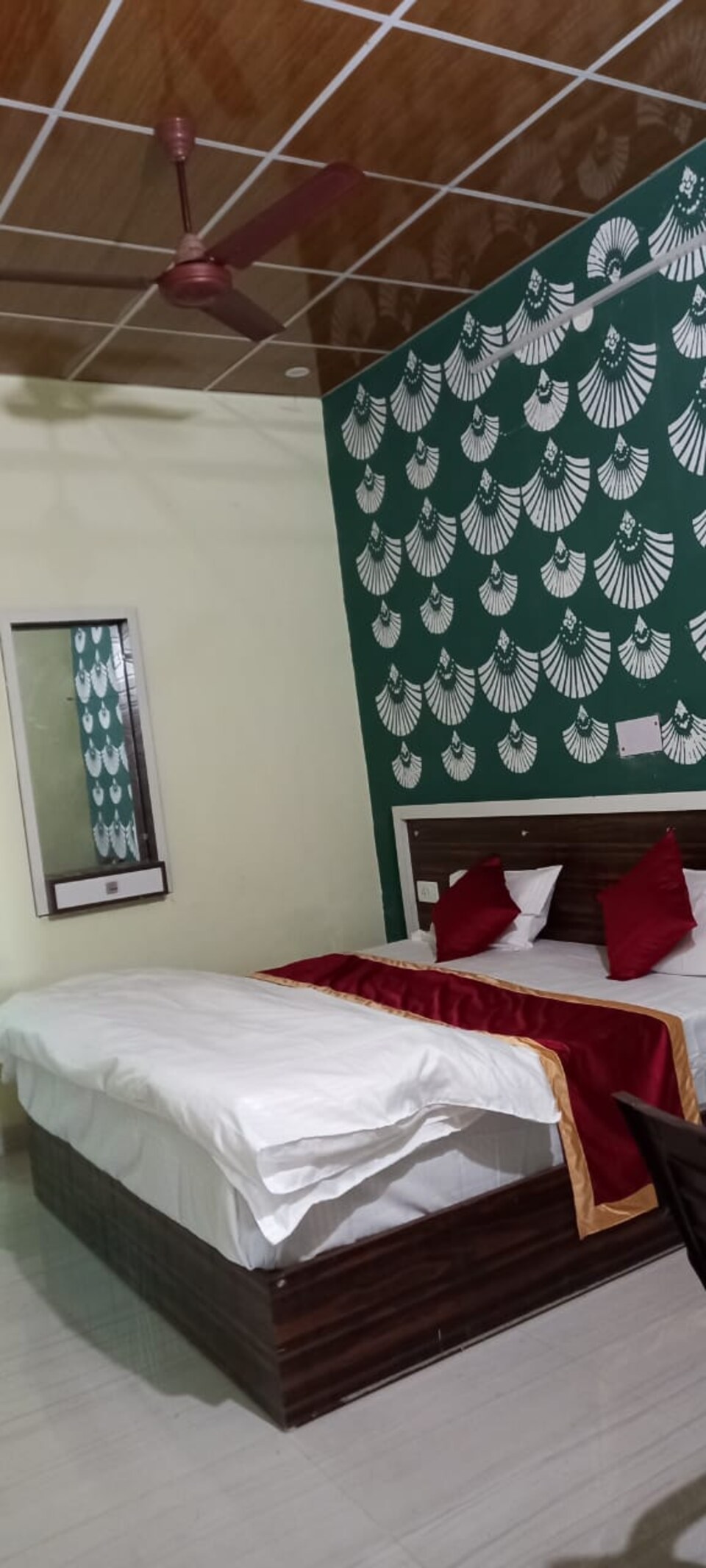 OYO 87804 HotelRudra’s, Palwal, Palwal