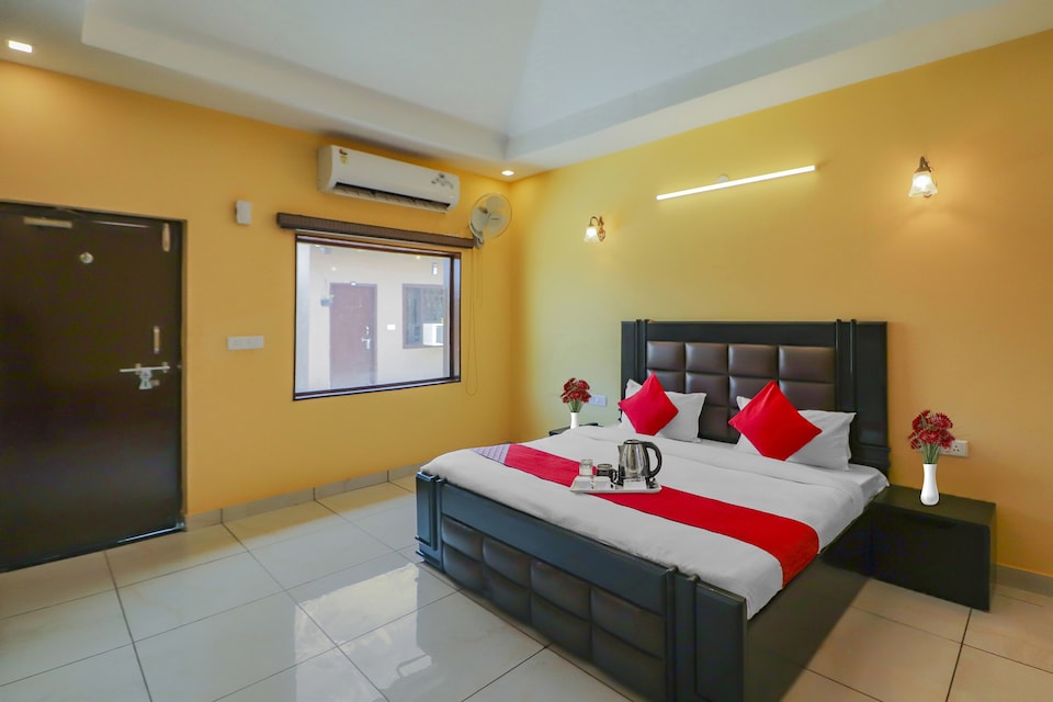 OYO 87805 Pushpangan Divine, Iskcon Vrindavan, Vrindavan