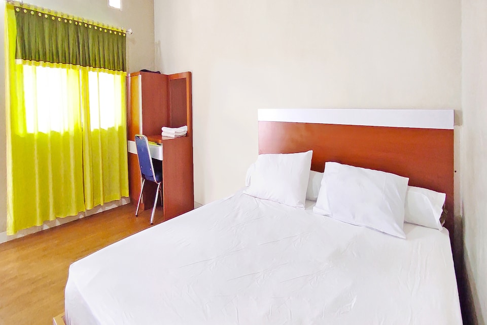 Collection O 91046 Hotel Remaja Indah Masamba, Luwu Utara, Makassar