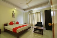 OYO Platinum Hotel Near 7d Voyage