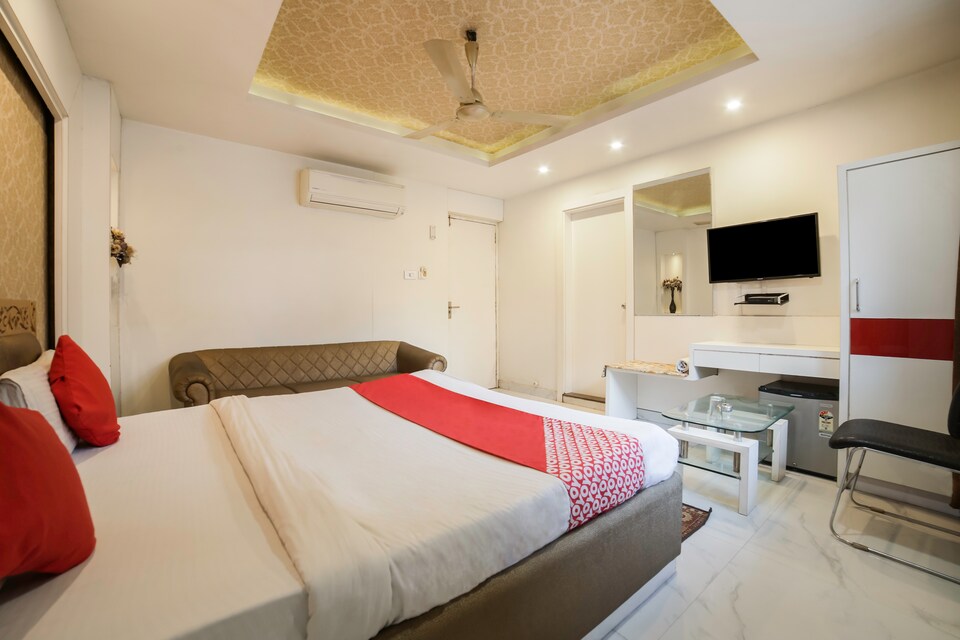 OYO 10277 Hotel Delux Golden, Ajmer Central, Ajmer