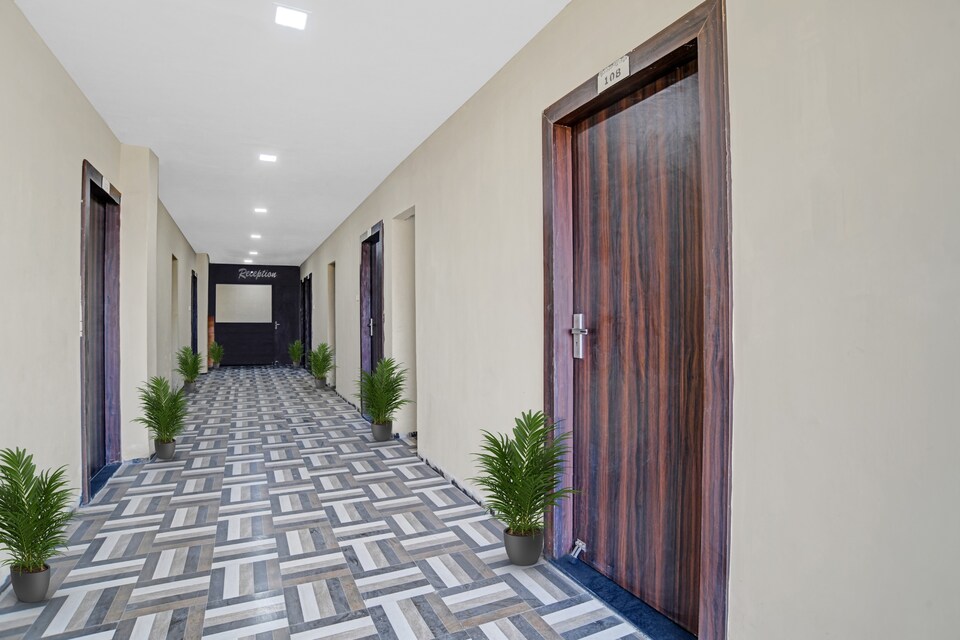 live with DWS025, Dewas, Dewas