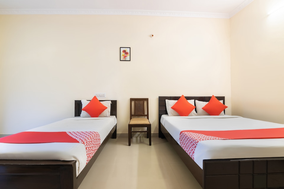 OYO 10523 Spandana Residency, Hosur Bangalore, Bangalore