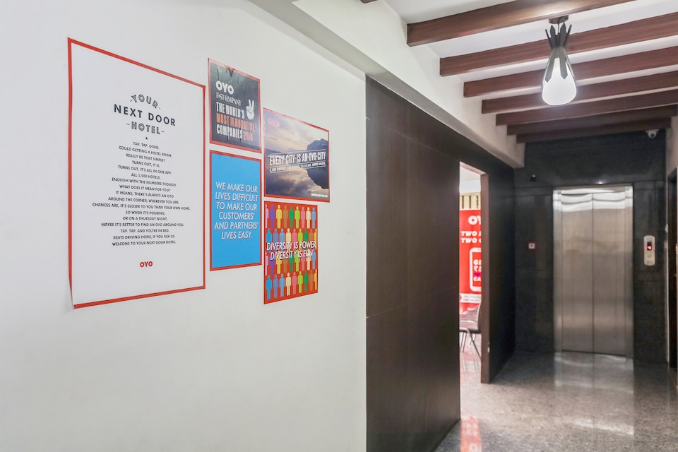 OYO 10525 Varcity Abra Madiwala, BTM Madiwala Bangalore-II, Bangalore