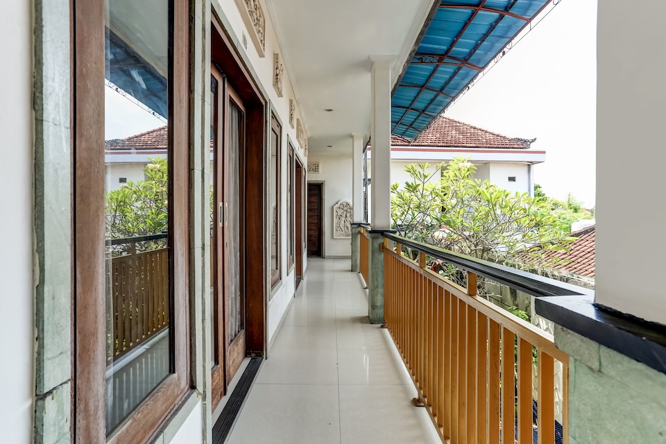 OYO Flagship 91062 Antara Sunset Road, Denpasar, Bali