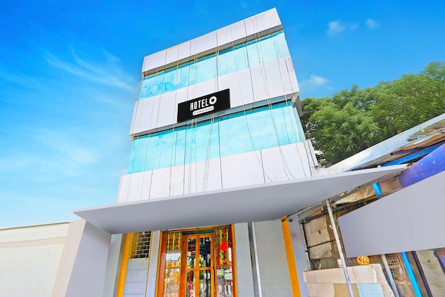 Super Hotel O Thavalakuppam Bus Stand Formerly Le Sai