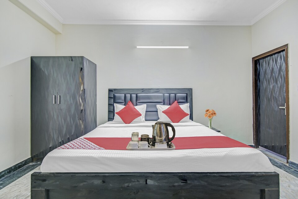OYO 87944 Hotel Rudra, Ghaziabad City, Ghaziabad