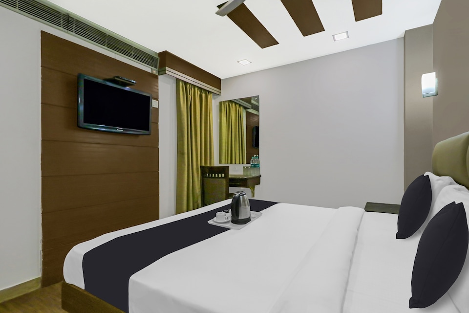 Townhouse OAK Hotel South Prime , New Friends Colony Delhi, Delhi