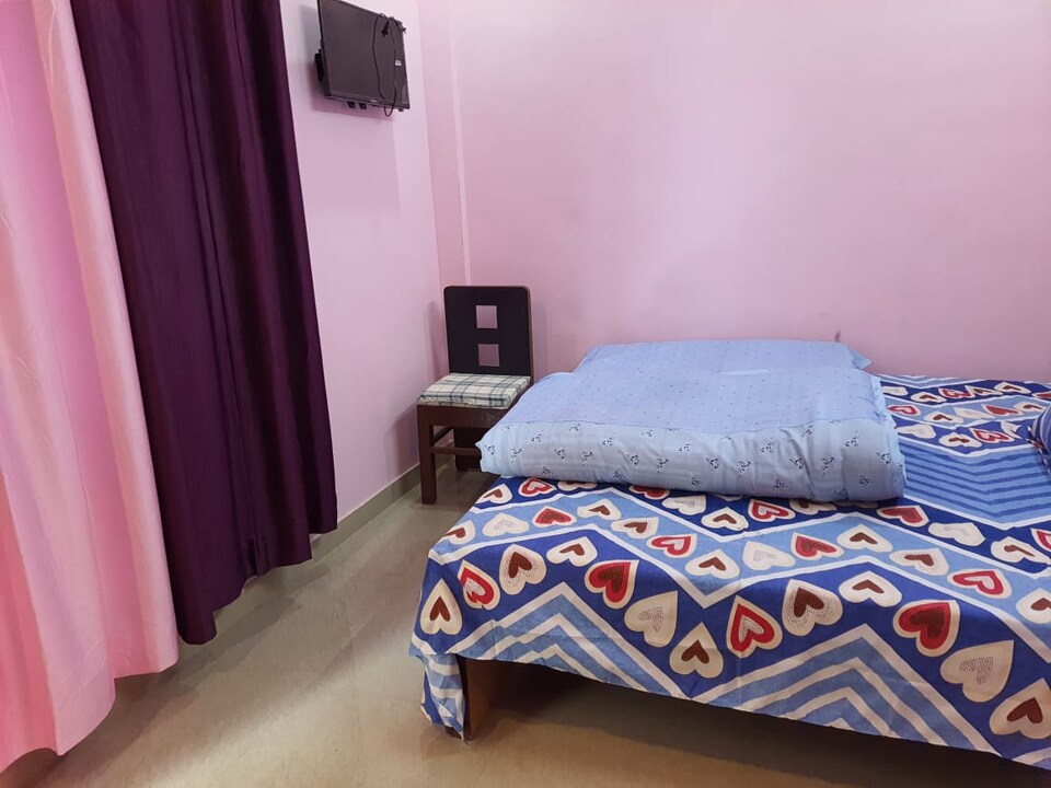 POP Hotel Kunj Kedar, Kausani, Kausani