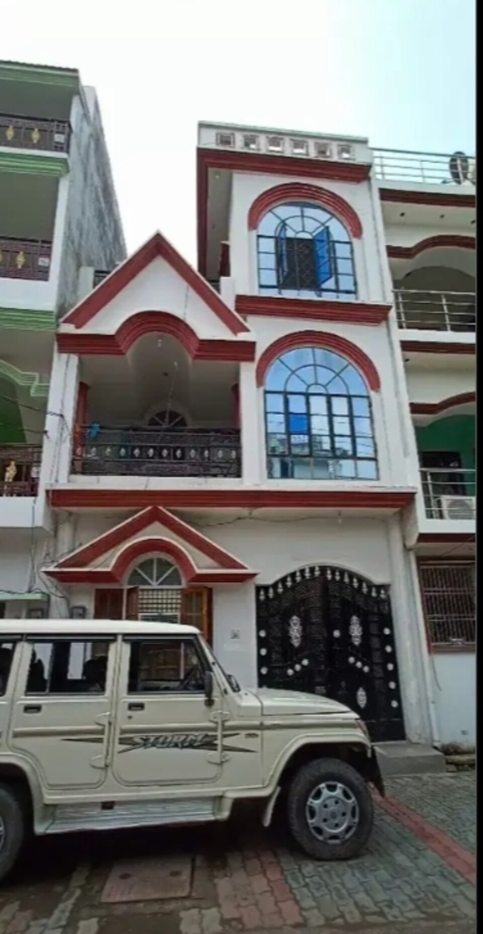 OYO HOME 87996 Shanti Inn , Charbagh Lucknow, Lucknow