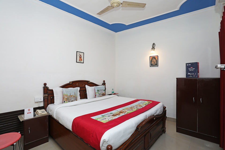 OYO 10500 Taj Ansh Villa, Taj East Gate Road Agra, Agra