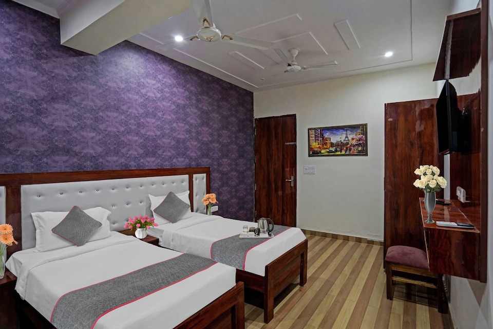 Collection O The Royal Mint Residency, Greater Noida, Noida