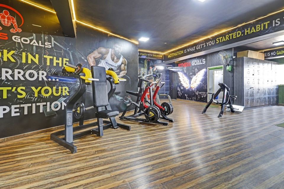 OYO 88025 Blooms Luxury, RT Nagar, Bangalore