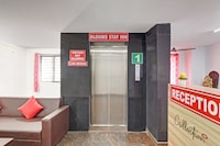 OYO 88025 Blooms Luxury