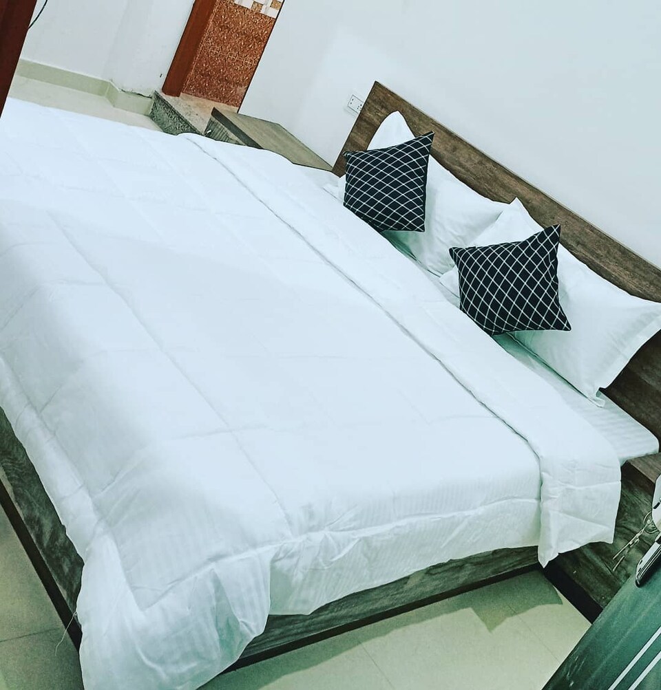 OYO Hotel Bhagwati Palace And Restaurant, Losal, Sikar