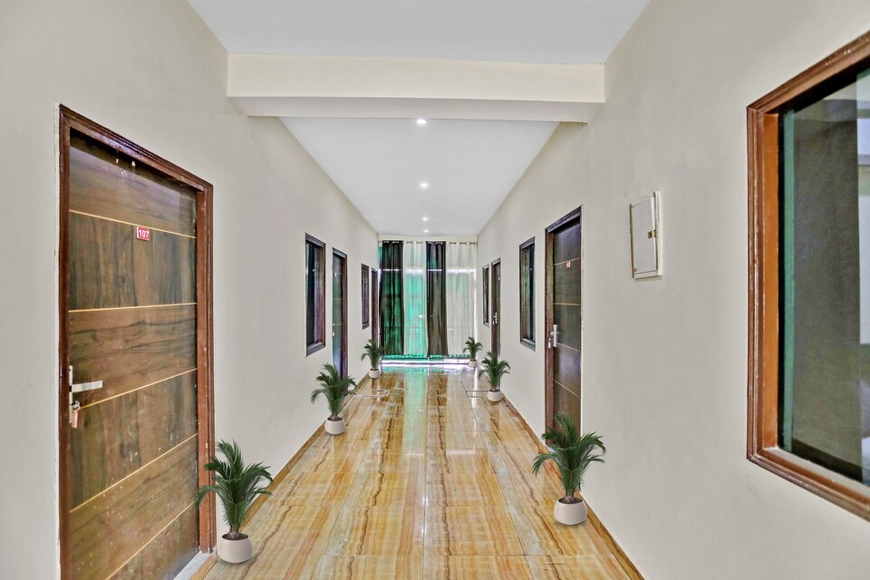 Capital O Hotel Sweet Residency, Greater Noida, Noida