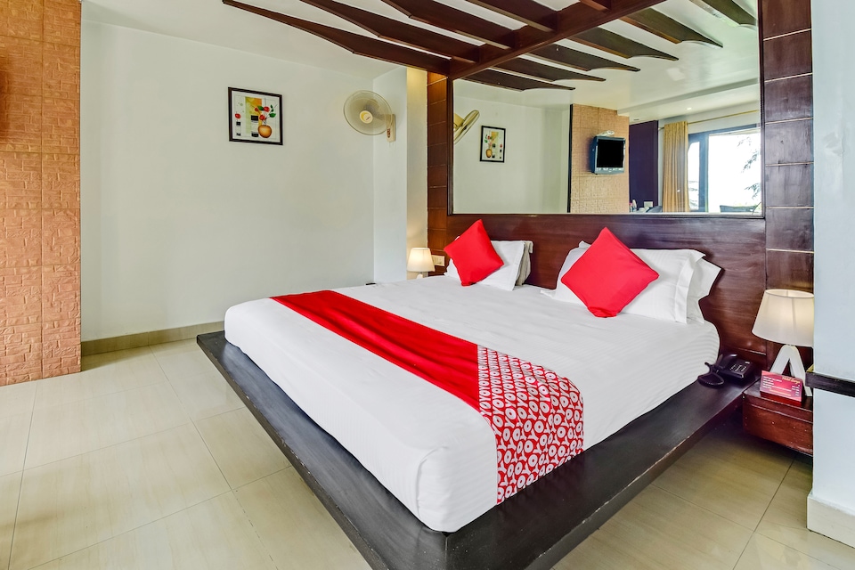 OYO 1431 Hotel Surya, The Mall Road-Shimla, Shimla