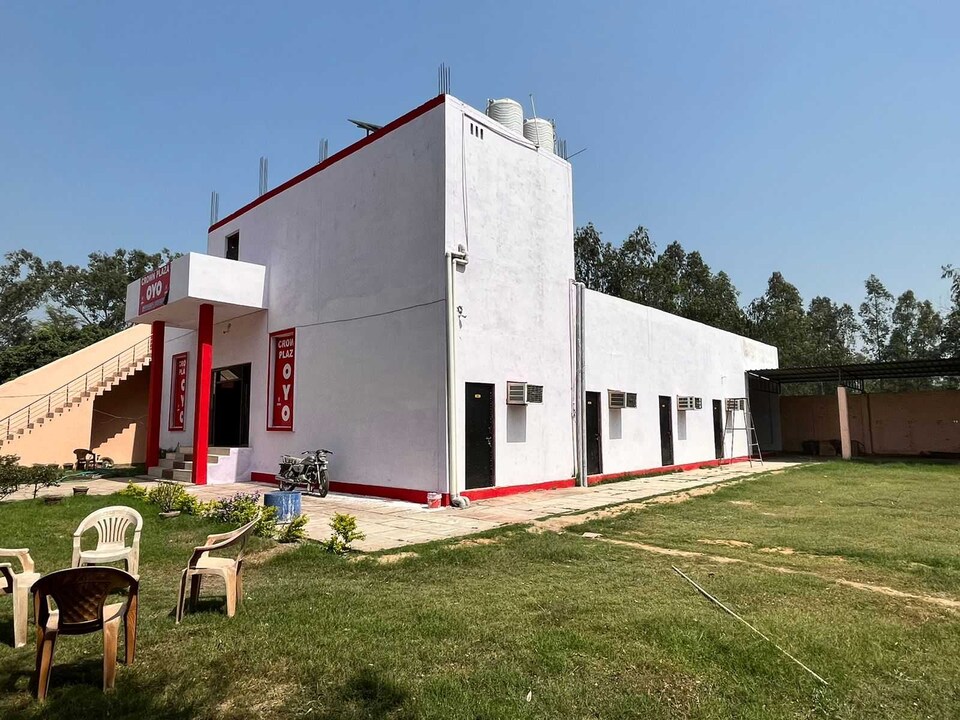 SPOT ON 88074 Crown Plaza, Meerut, Meerut