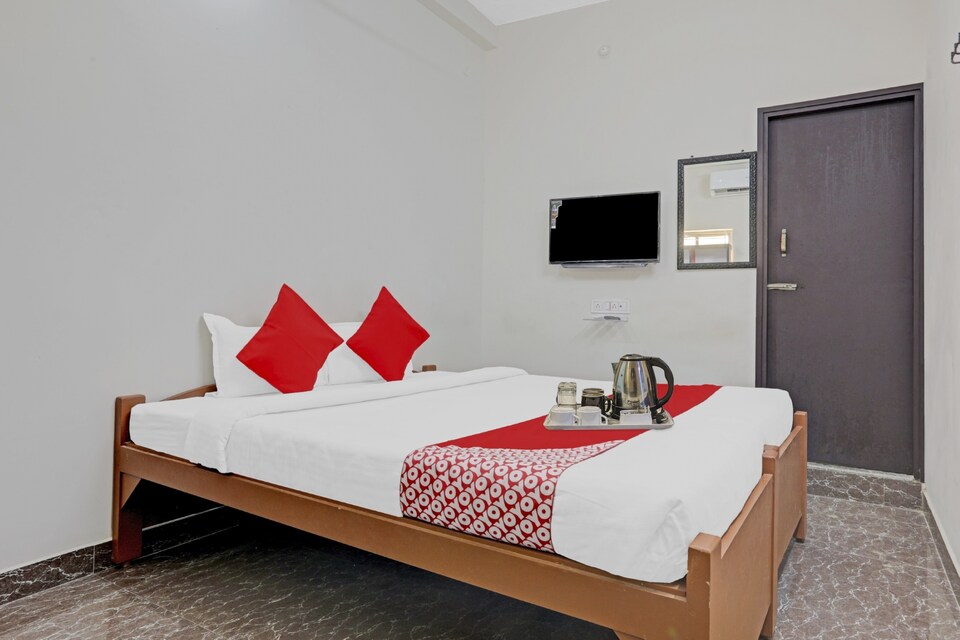 Flagship Srinidhi Home Stays, Vellore, Vellore