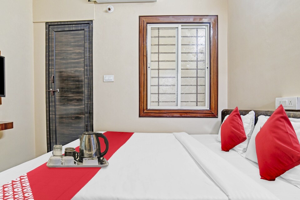 Flagship 88085 Hotel Paradise, Vijay Nagar Indore, Indore