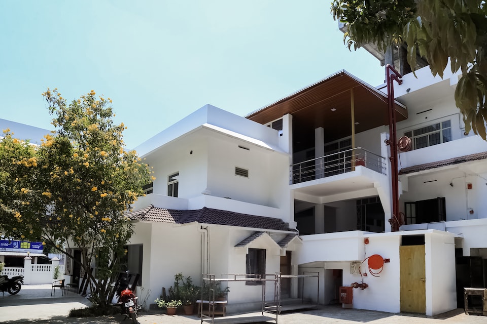 OYO 10637 Hotel Chandana Residency, Marayoor Munnar, Munnar