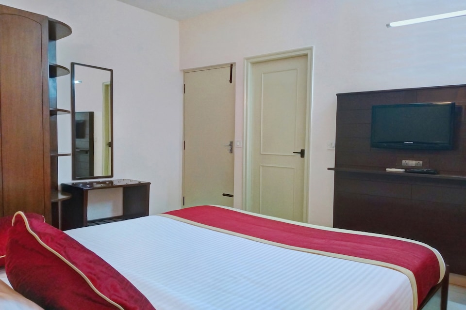 OYO 10357 Imperial Residency, HSR Bommanahalli Bangalore, Bangalore