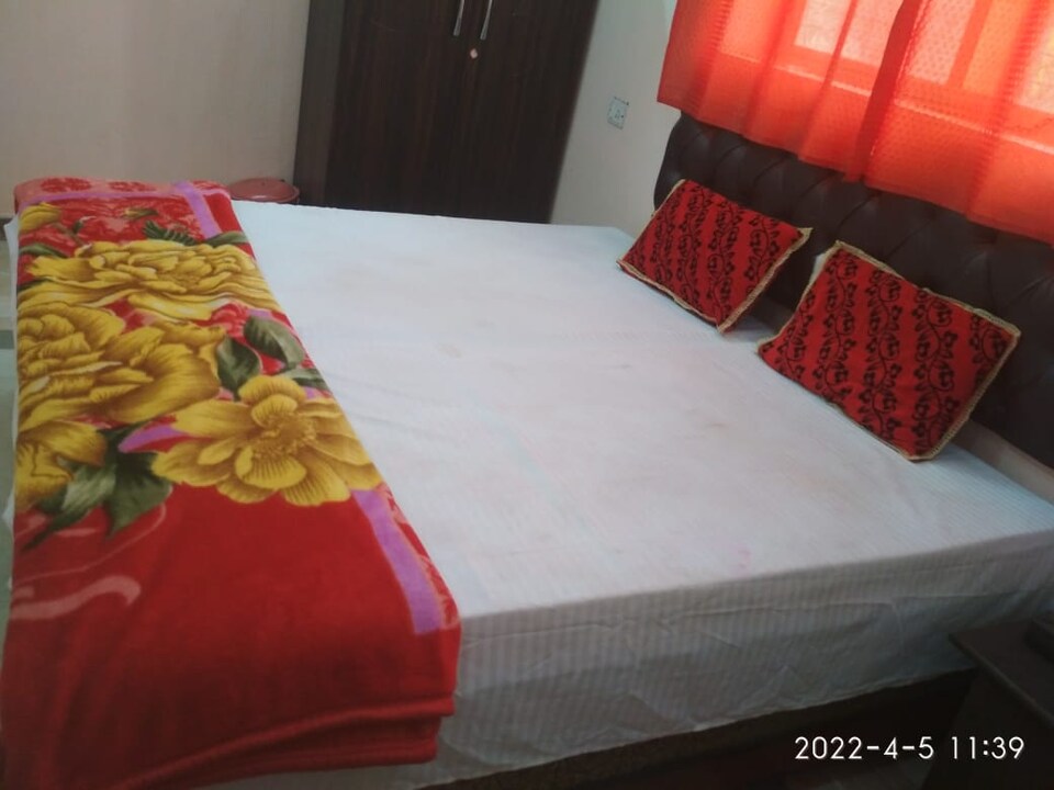 SPOT ON 88110 Kashi Dharamshala, Sitapur, Sitapur