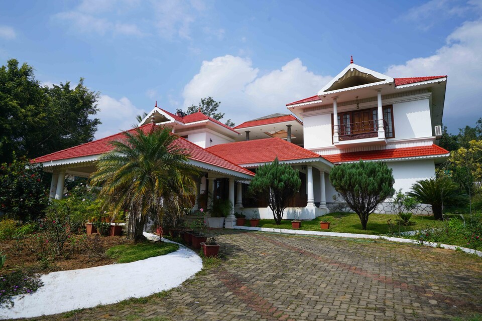 OYO 10638 Chandana Royal Resorts, Marayoor Munnar, Munnar