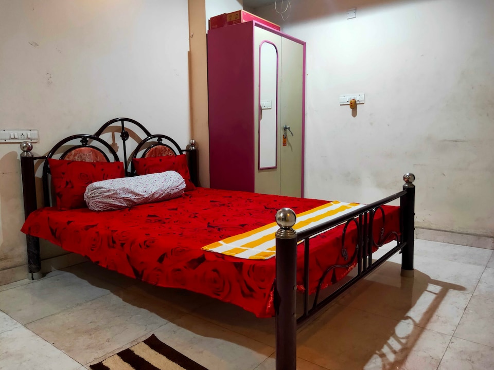 OYO Hotel Narayanpur Battala Near Netaji Subhash Chandra Bose International Airport, Rajarhat Kolkata, Kolkata