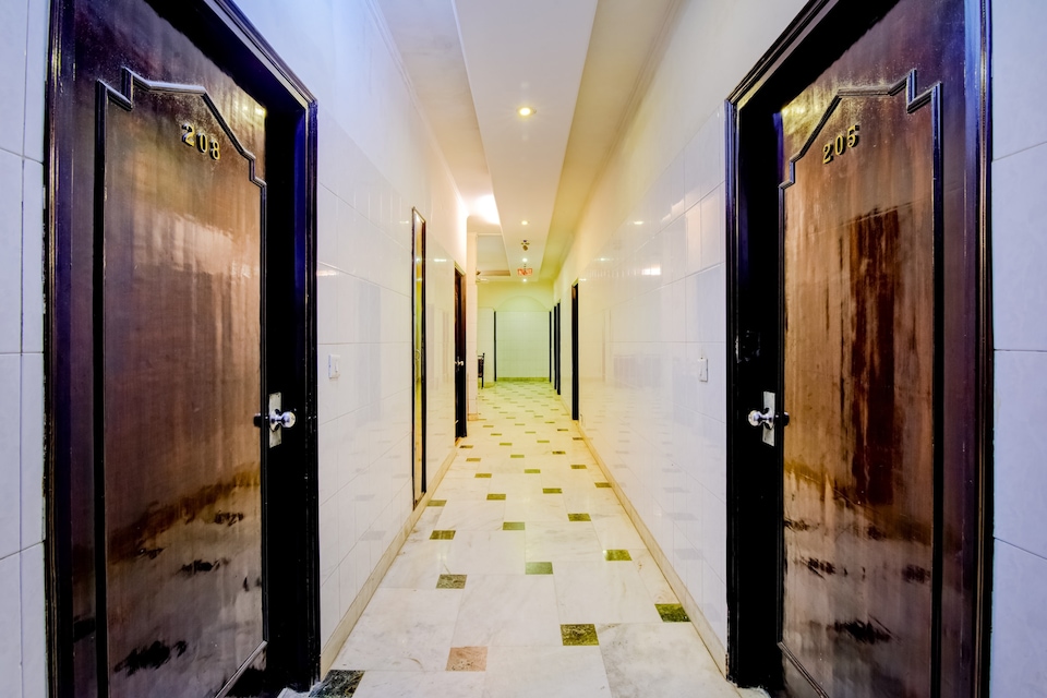Hotel O Delhi Darbar, Karol Bagh Delhi, Delhi