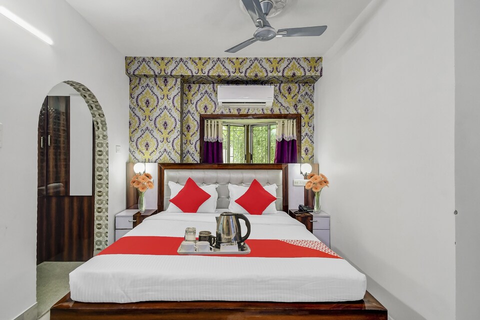 OYO Starlight Guest House, Flagship Kolkata, Book ₹754 OYO